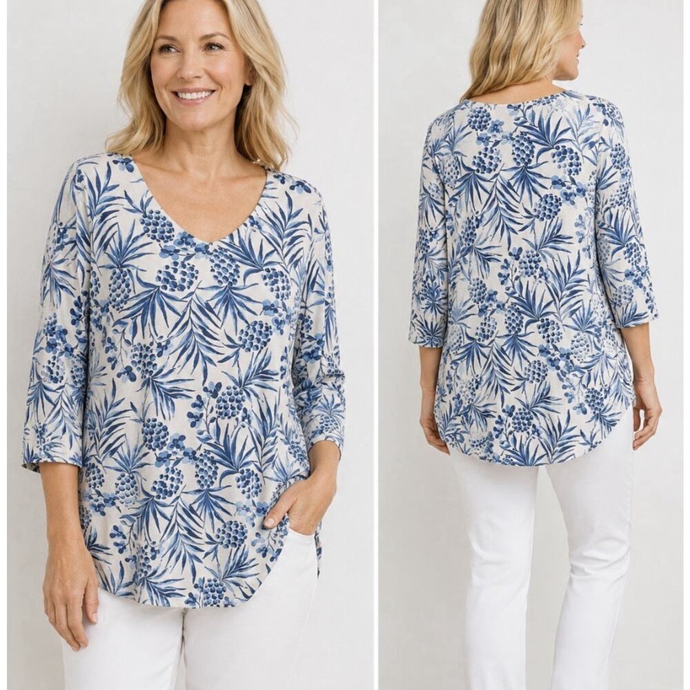 J. Jill Size Large Blue White Pineapple Top Pima Cotton 3/4 Sleeve V-Neck Blouse